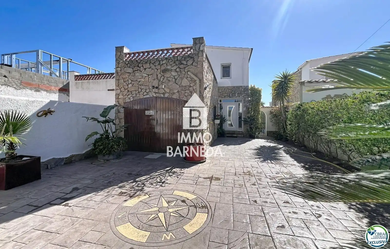 Exterior view of Houses for sale in Empuriabrava  with Air Conditioner, Terrace and Swimming Pool