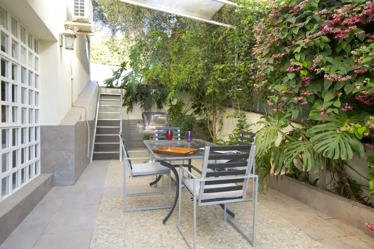 Terraza de Estudio de alquiler en Dos Hermanas con Aire acondicionado, Amueblado y Microondas