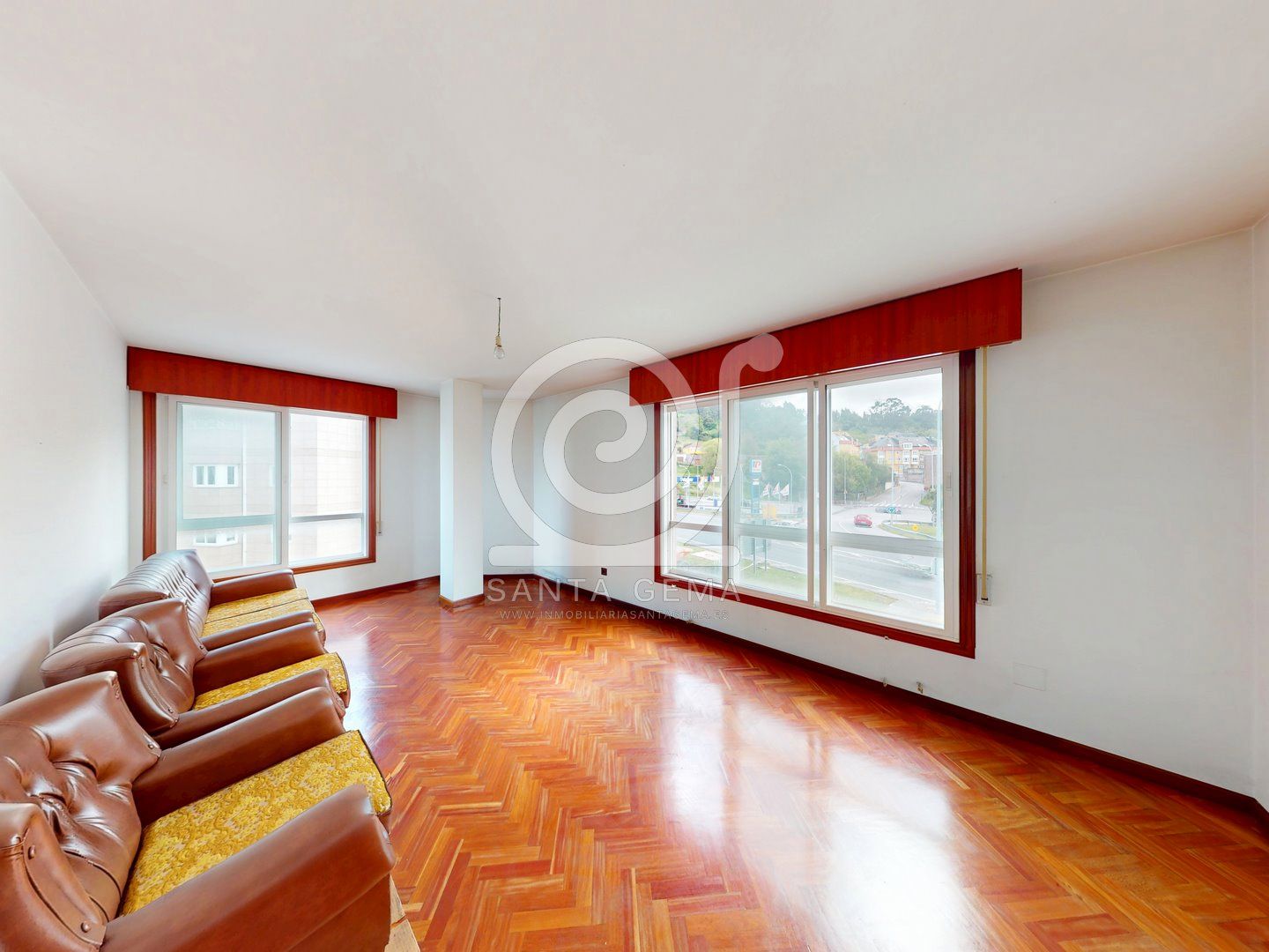 Sala d'estar de Dúplex en venda en A Coruña Capital  amb Traster