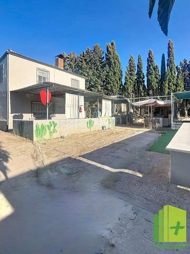 Casa o xalet en venda en La Guardia de Jaén amb Aire condicionat, Jardí privat i Terrassa