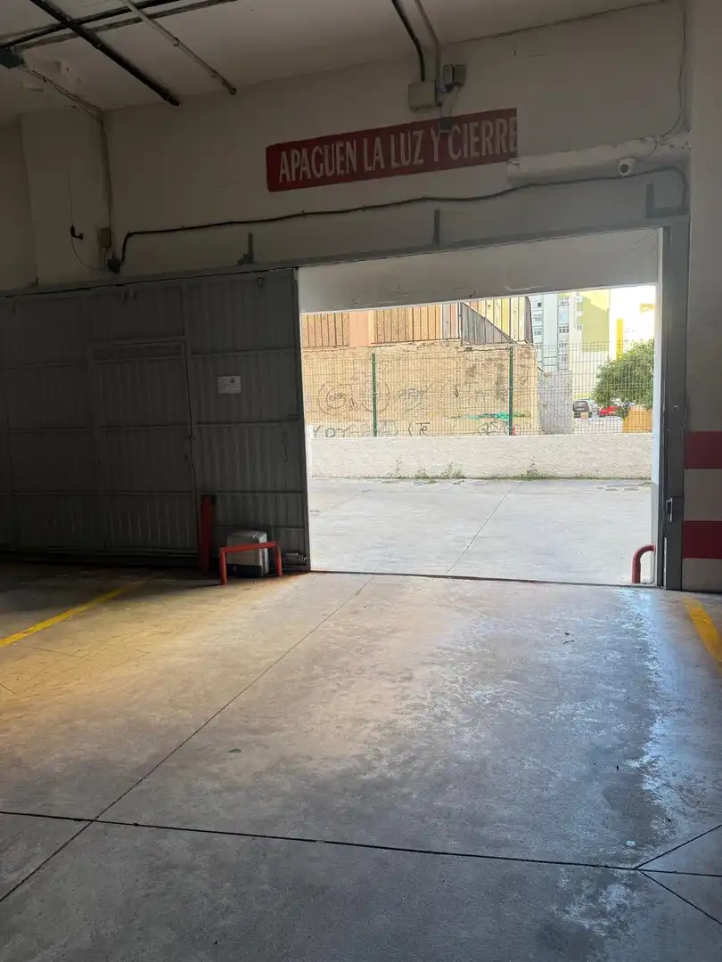 Garage zur Miete in Calle DIEGO BETANCOR SUAREZ, La Feria