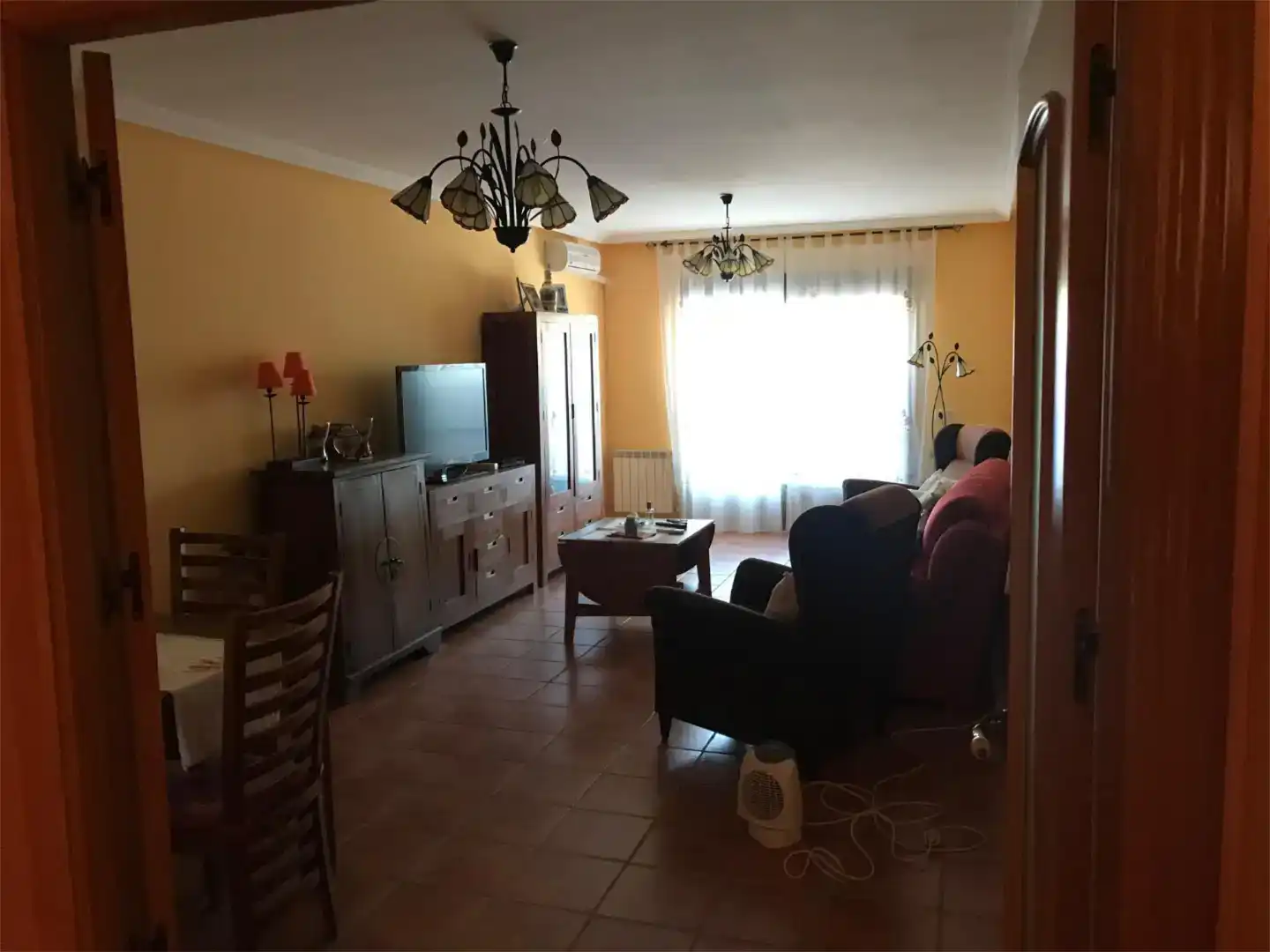 Sala de estar de Casa o chalet en venta en Tribaldos con Aire acondicionado, Jardín privado y Piscina