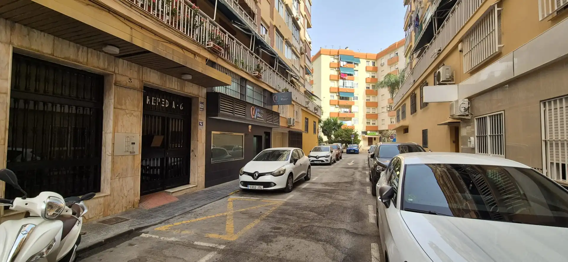 Vista exterior de Pis en venda en Vélez-Málaga amb Terrassa i Moblat