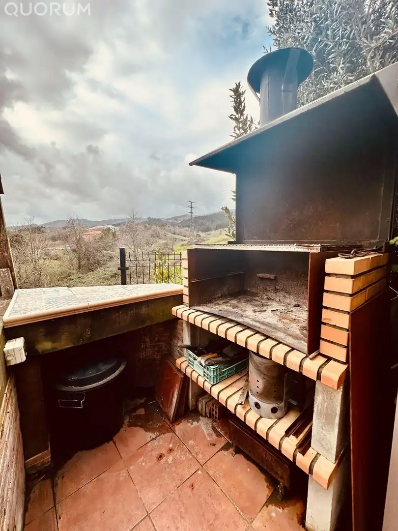 Terraza de Casa adosada en venta en Galdakao con Calefacción, Jardín privado y Terraza