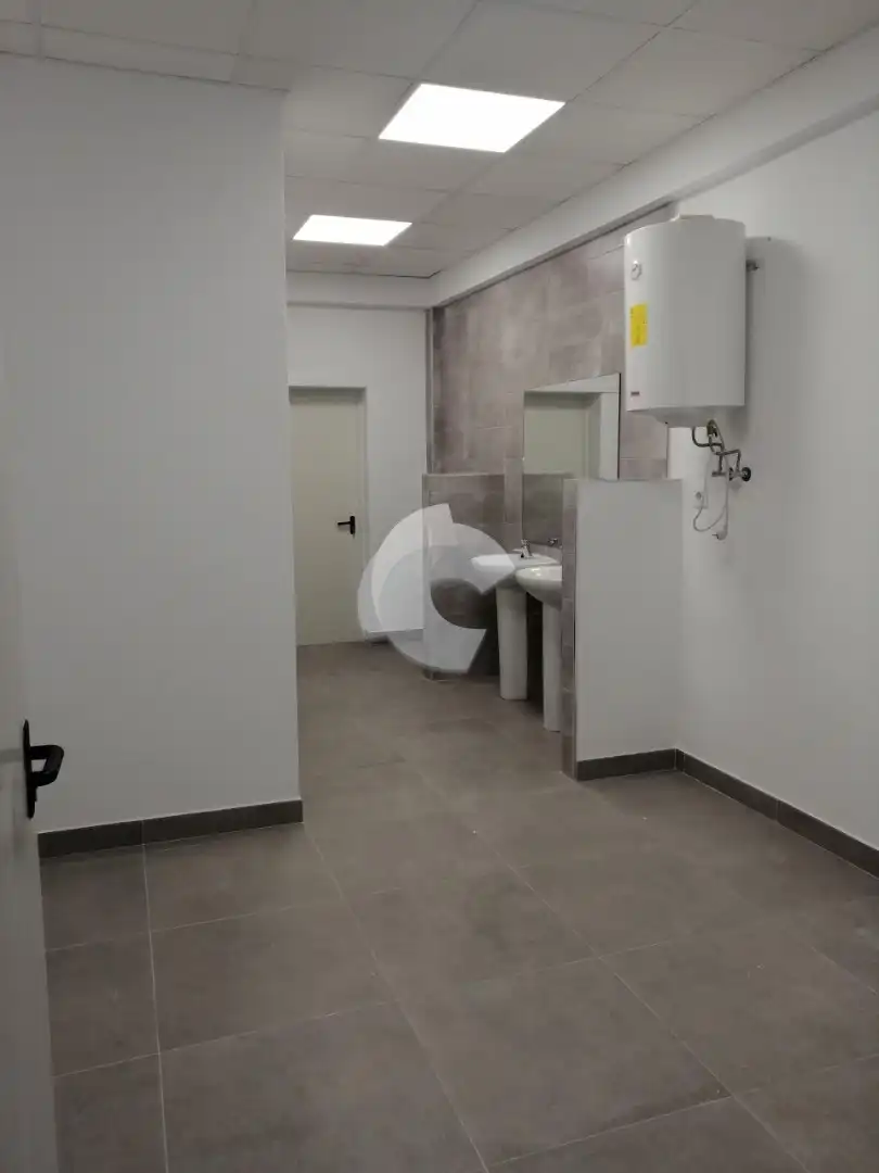 Baño de Nave industrial de alquiler en Vilamarín