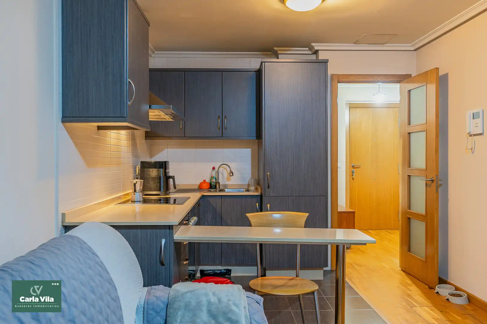Cuina de Apartament en venda en Lugo amb Calefacció, Parquet i Moblat