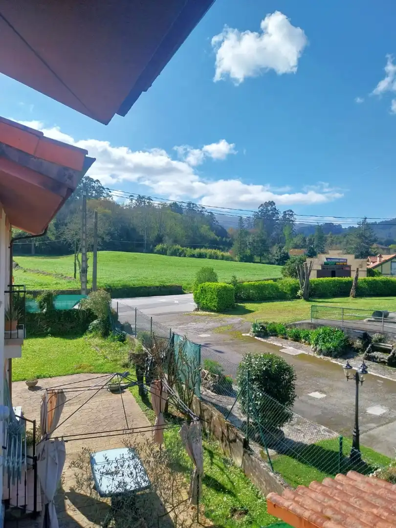 Vista exterior de Casa o chalet en venta en Santoña con Calefacción, Jardín privado y Terraza