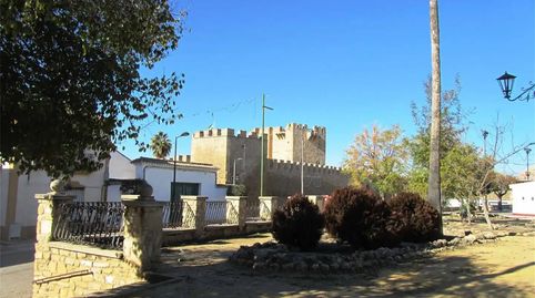 Foto 3 de Casa adosada en venta en Calle Cuesta, 7, Lopera, Jaén