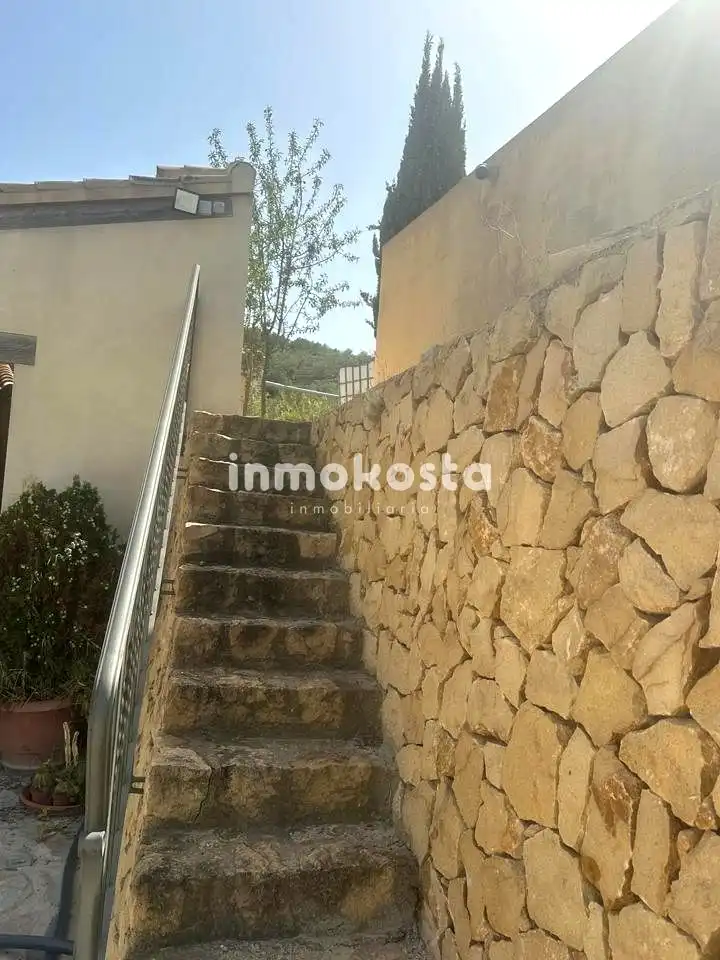 Vista exterior de Casa o xalet en venda en Sella amb Jardí privat i Terrassa