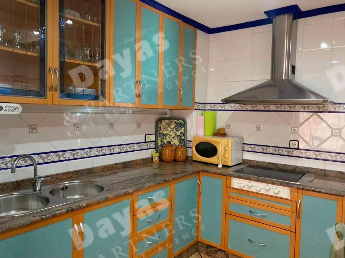 Kitchen of Flat for sale in Torrevieja  with Terrace and Furnished