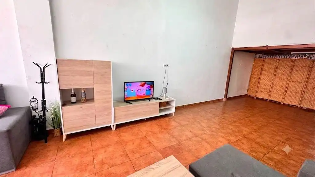 Sala d'estar de Local en venda en La Pobla de Farnals