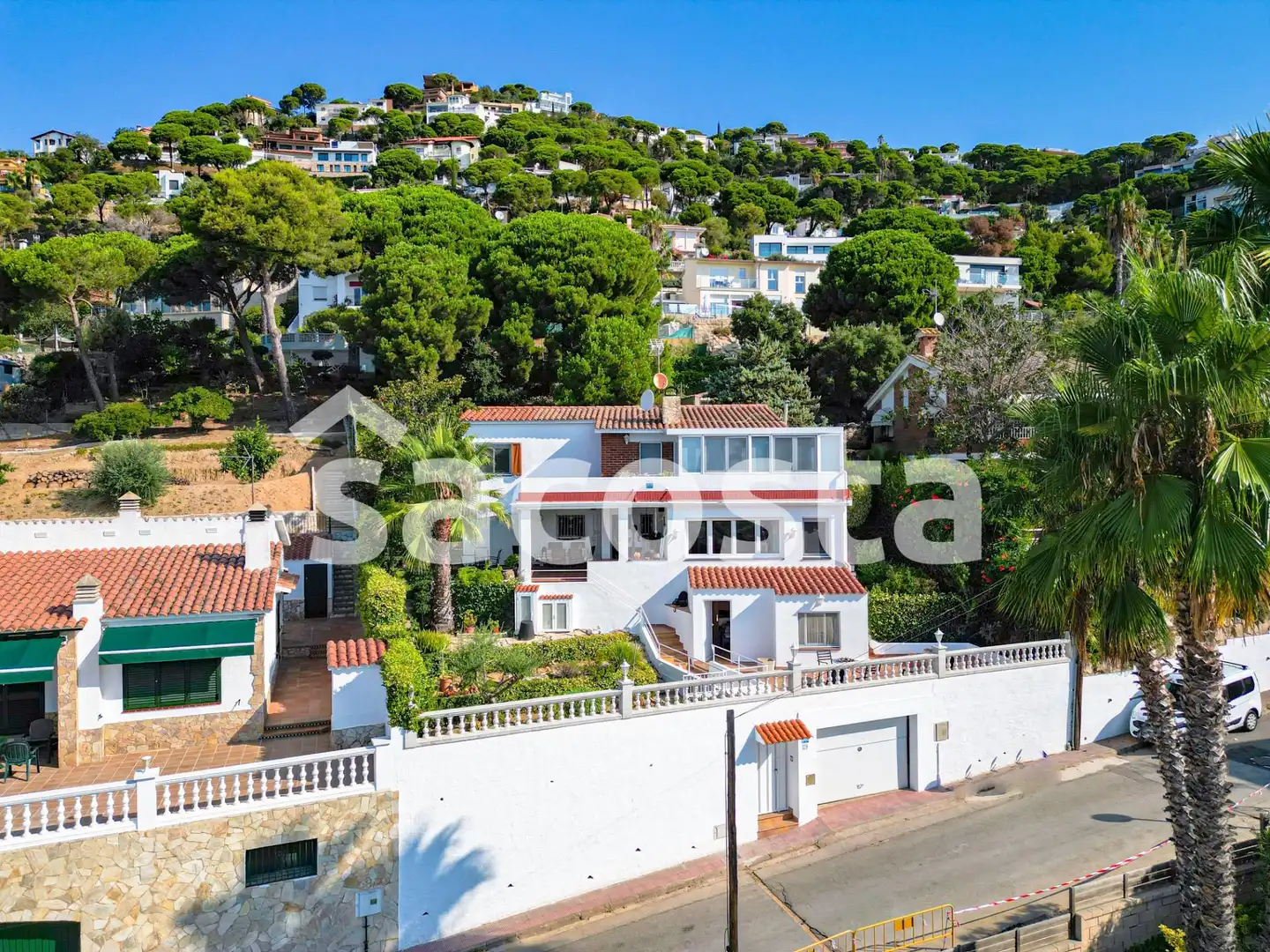 Außenansicht von Haus oder Chalet zum Verkauf in Lloret de Mar mit Klimaanlage, Heizung und Terrasse