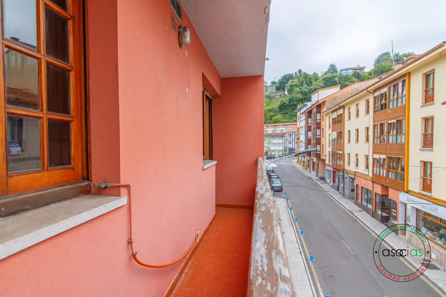 Terrassa de Pis en venda en Cudillero amb Calefacció, Parquet i Moblat
