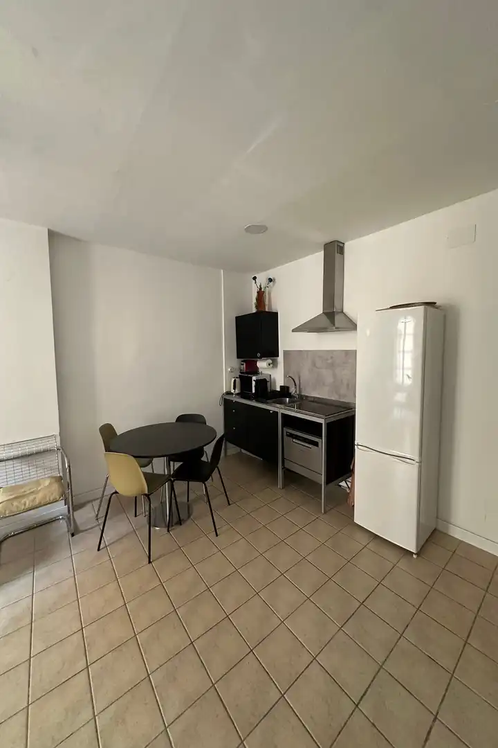 Cuina de Apartament en venda en Málaga amb Terrassa i Balcó