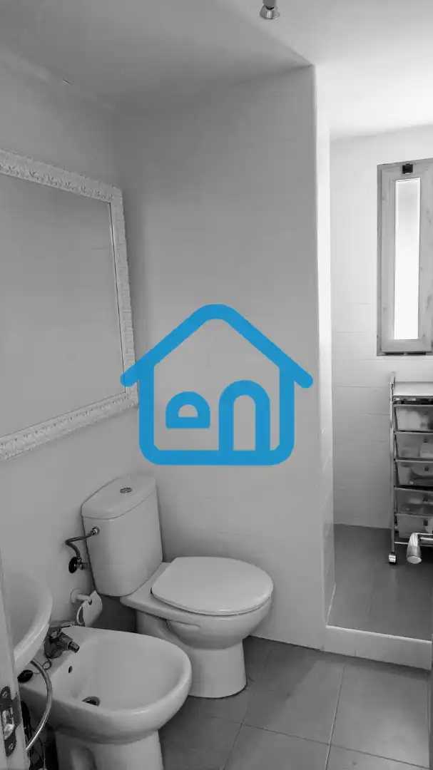 Bany de Apartament en venda en Sot de Chera amb Calefacció, Terrassa i Traster