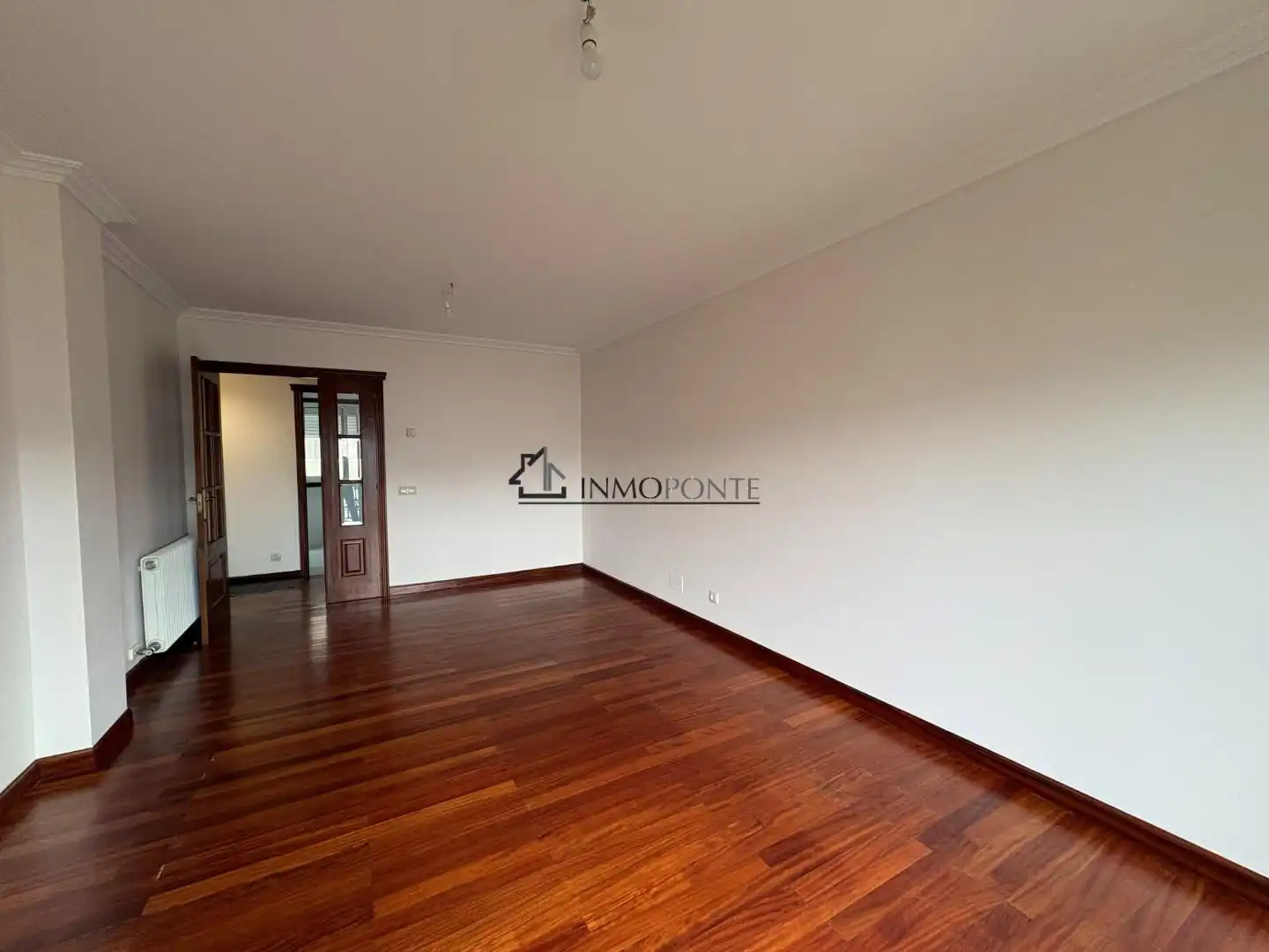 Sala de estar de Piso de alquiler en Pontevedra Capital  con Calefacción y Trastero