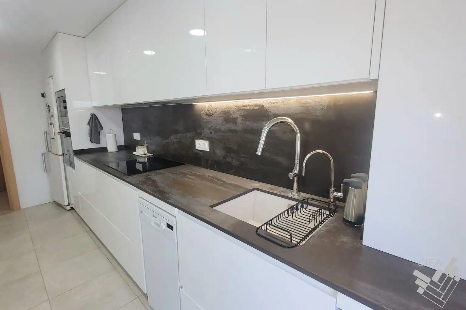 Kitchen of Flat for sale in Vinaròs  with Air Conditioner, Terrace and Furnished