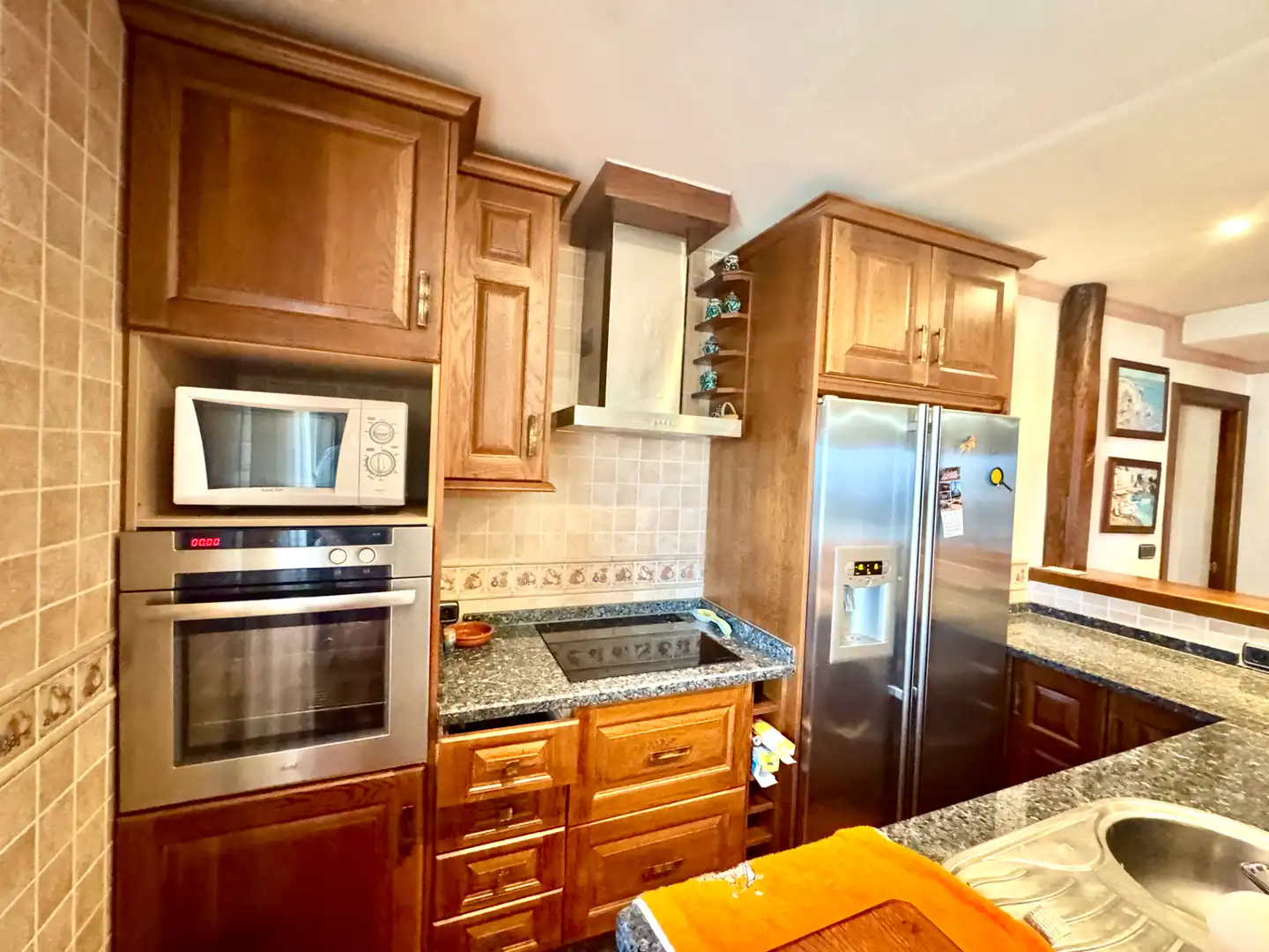Cuina de Casa o xalet en venda en Pórtugos amb Calefacció, Terrassa i Traster