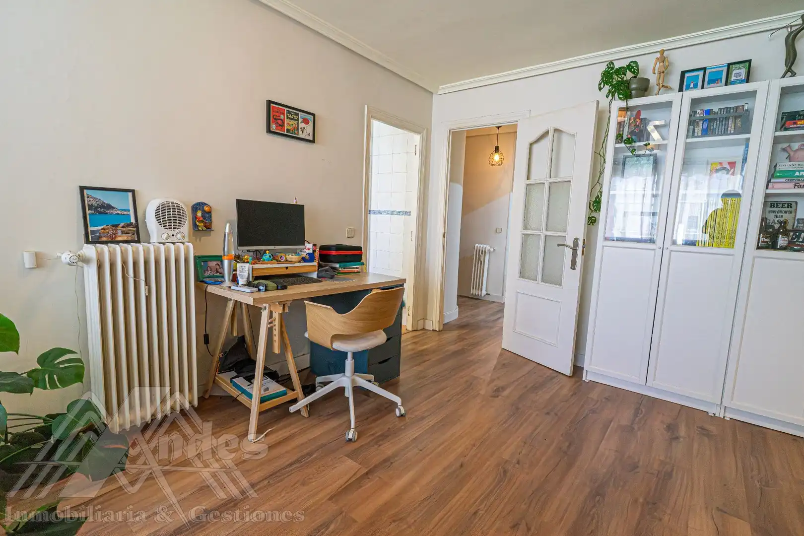 Living room of Flat for sale in Majadahonda  with Air Conditioner, Heating and Storage room