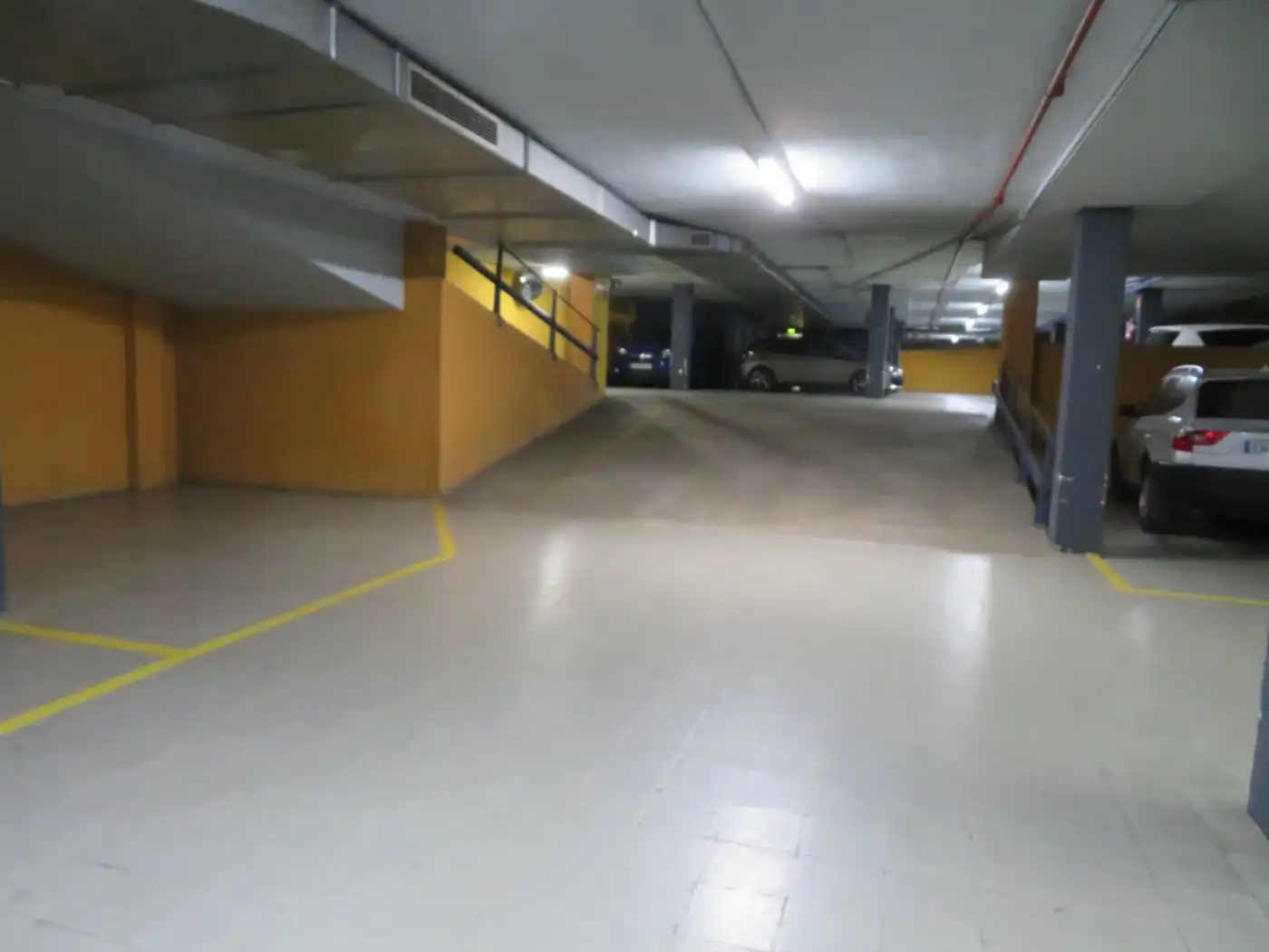 Parkplatz von Garage zur Miete in Ciutat Vella