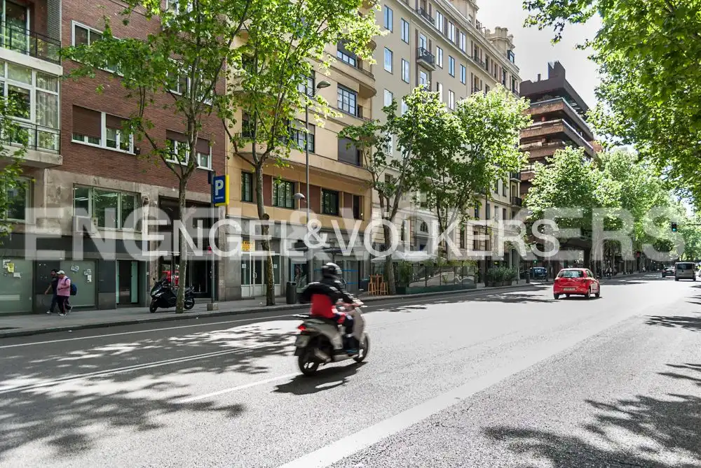 Vista exterior de Ático en venta en Madrid con Aire acondicionado, Calefacción y Terraza