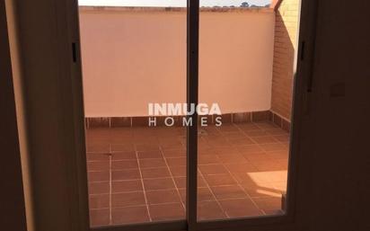 Bedroom of Flat for sale in Boadilla del Monte  with Air Conditioner, Terrace and Swimming Pool