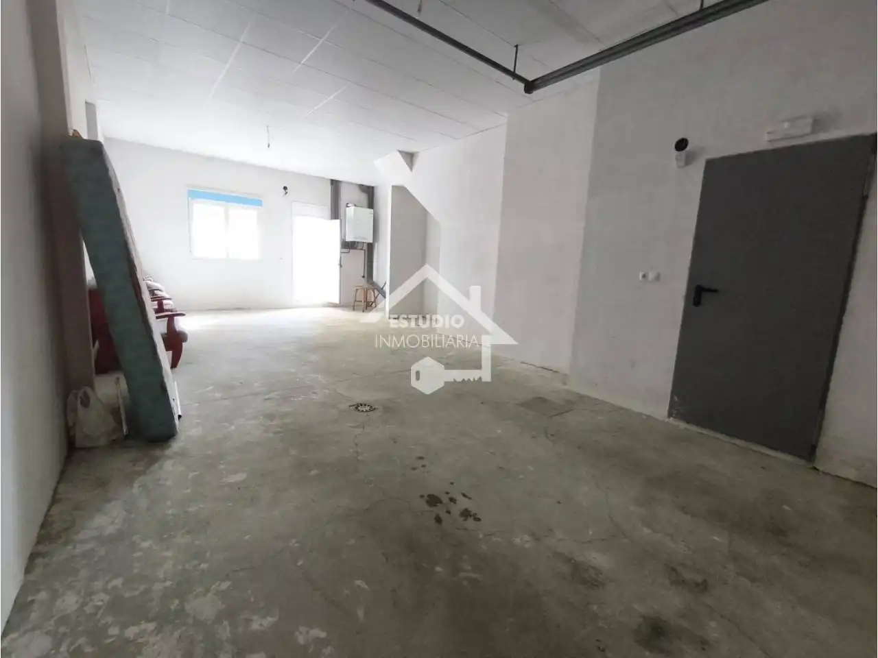 Casa adosada en venta en Mendavia con Calefacción, Jardín privado y Parquet
