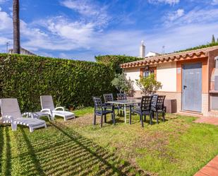 Garden of Single-family semi-detached for sale in Valencina de la Concepción  with Air Conditioner, Heating and Private garden
