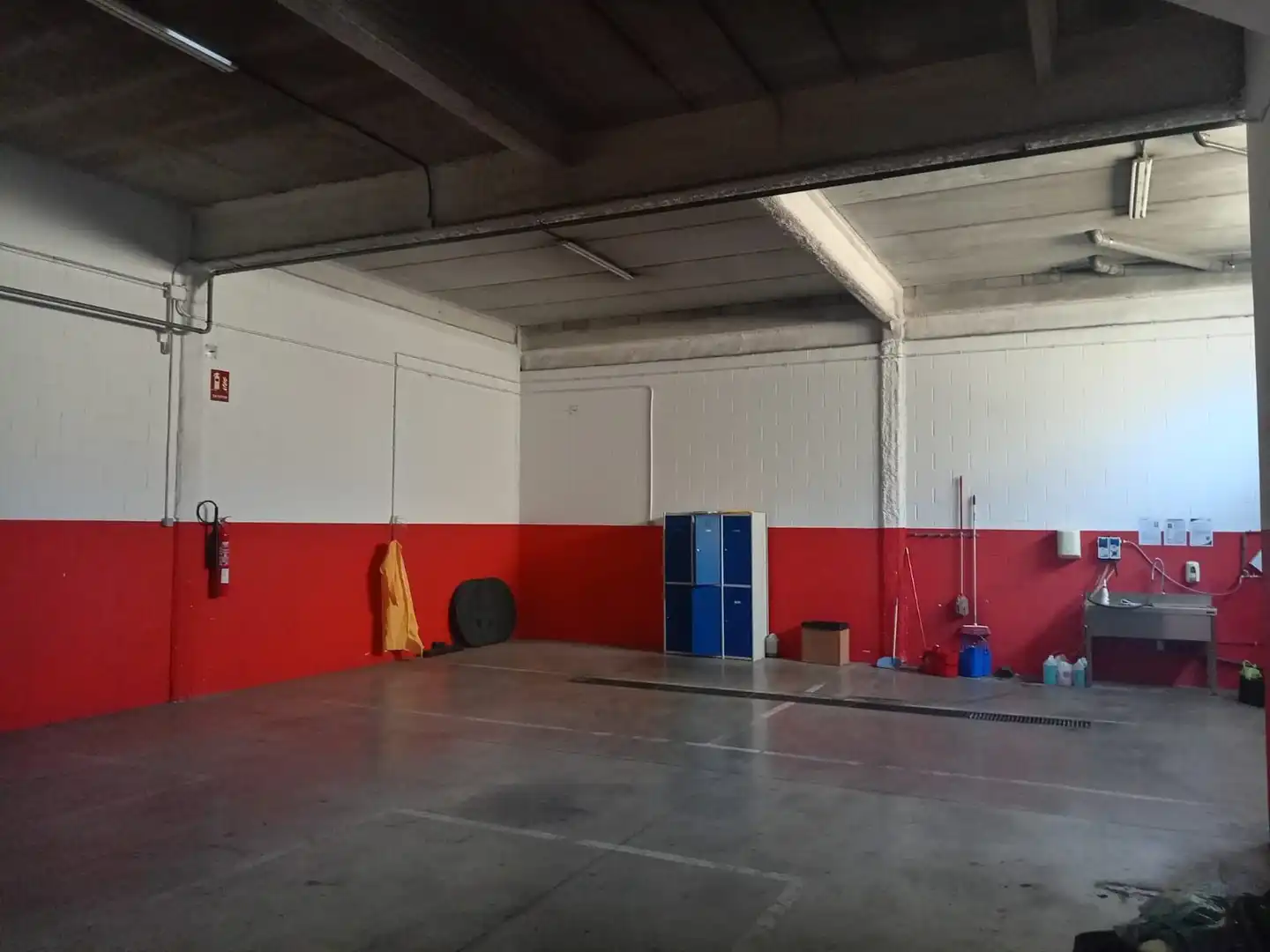 Fabrikhallen zur Miete in Sabadell