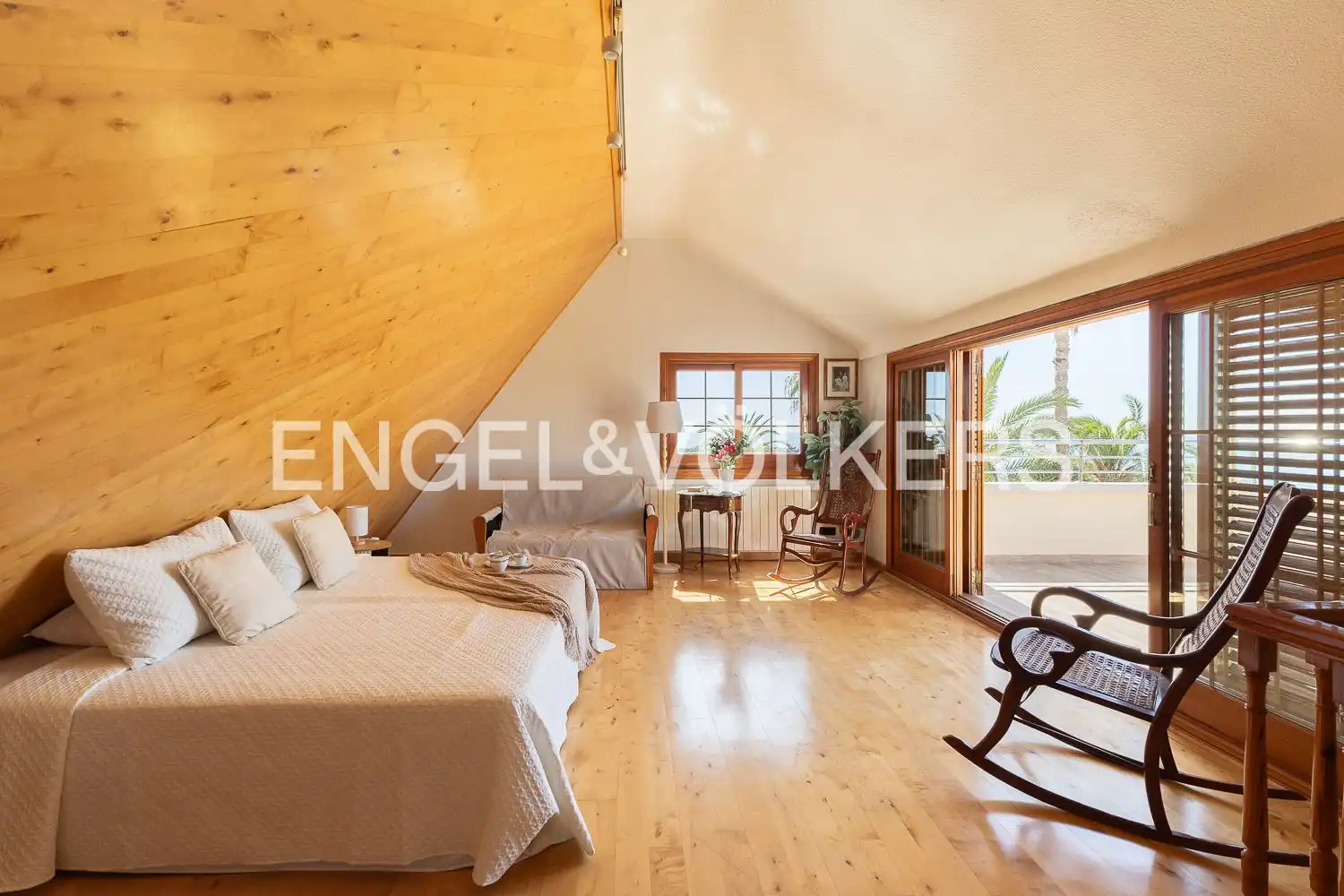 Habitación de Casa o chalet de alquiler en La Pobla de Farnals con Aire acondicionado, Calefacción y Jardín privado