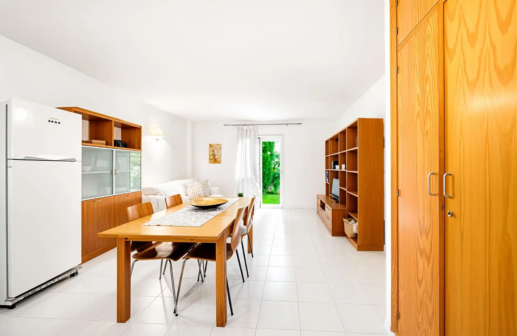 Esszimmer von Wohnungen zum Verkauf in Chiclana de la Frontera mit Privatgarten und Gemeinschaftspool