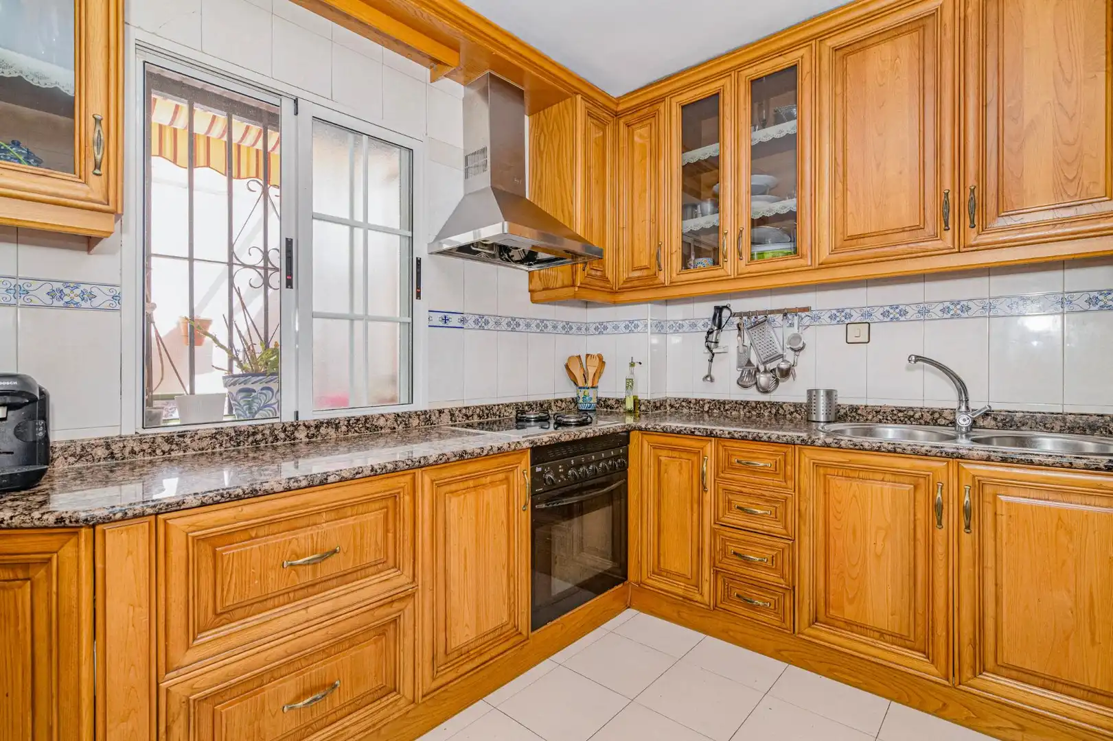 Cocina de Casa adosada en venta en Granada con Aire acondicionado y Calefacción