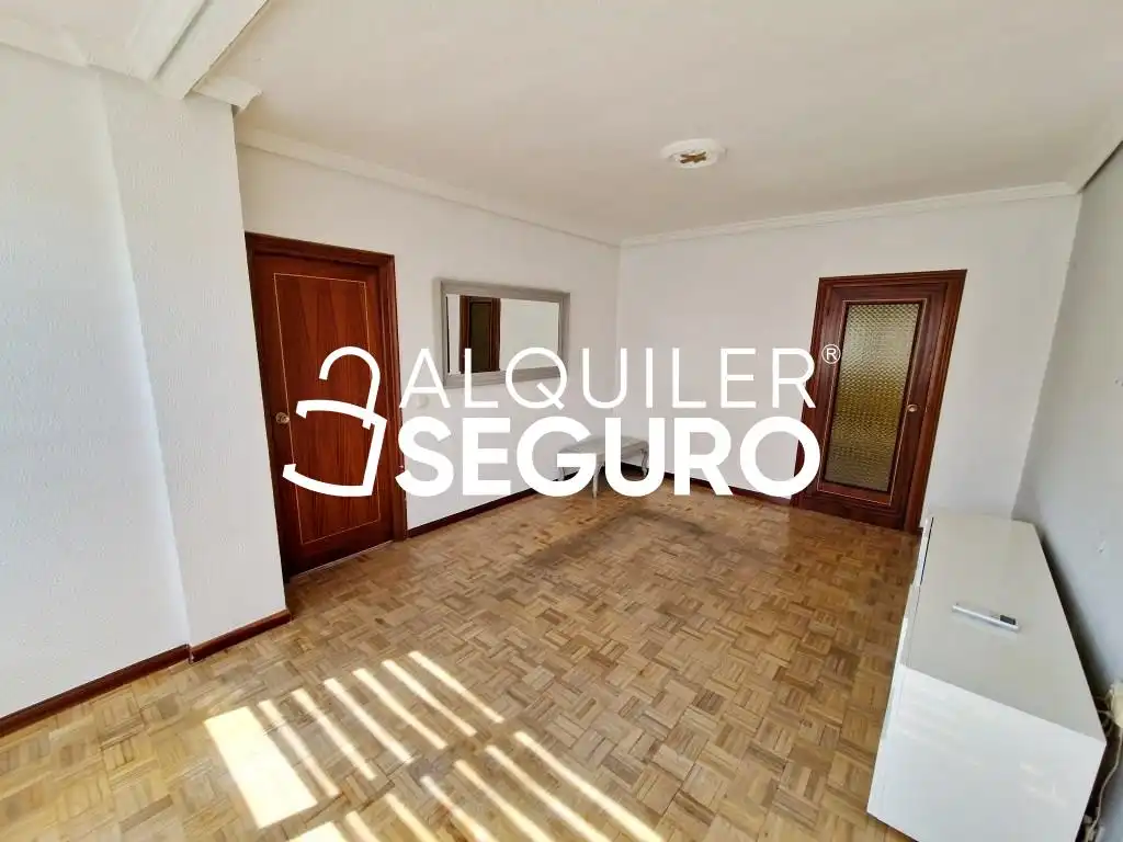 Habitación de Piso de alquiler en Alcorcón con Aire acondicionado, Calefacción y Terraza