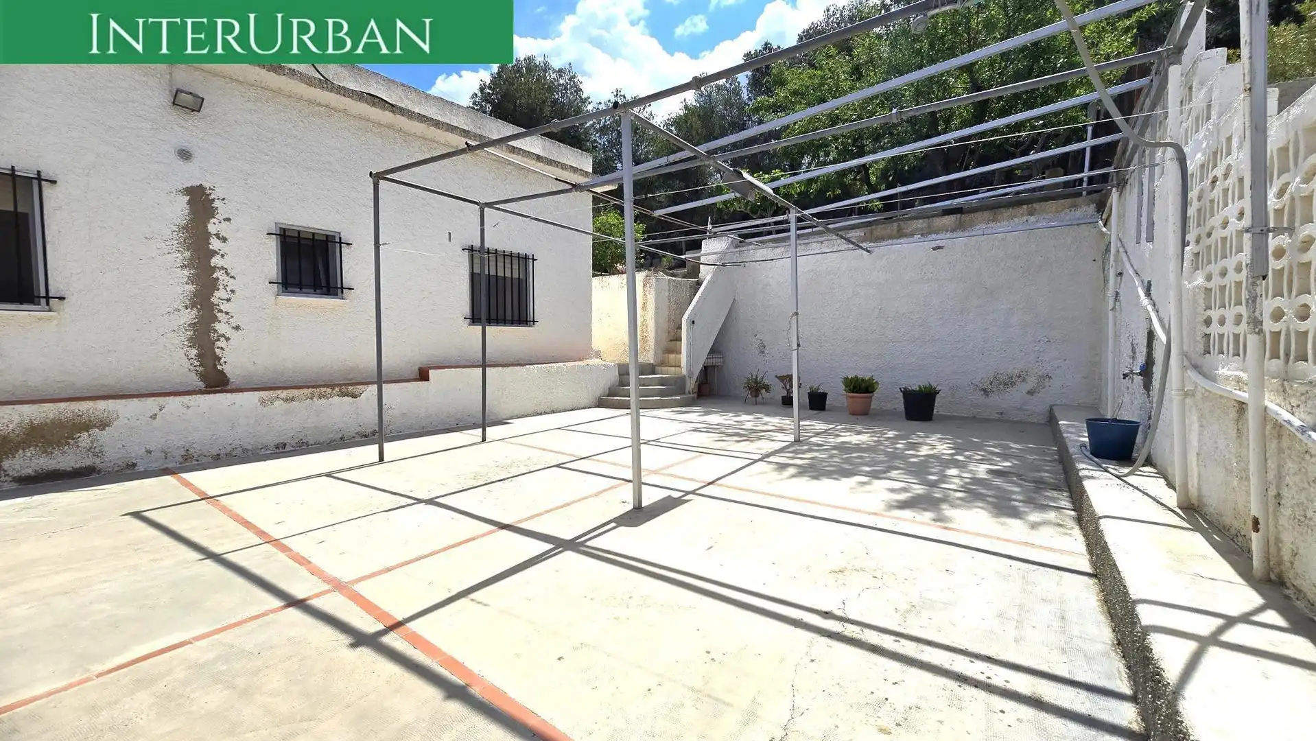 Vista exterior de Casa o chalet en venta en Casinos con Aire acondicionado, Calefacción y Jardín privado