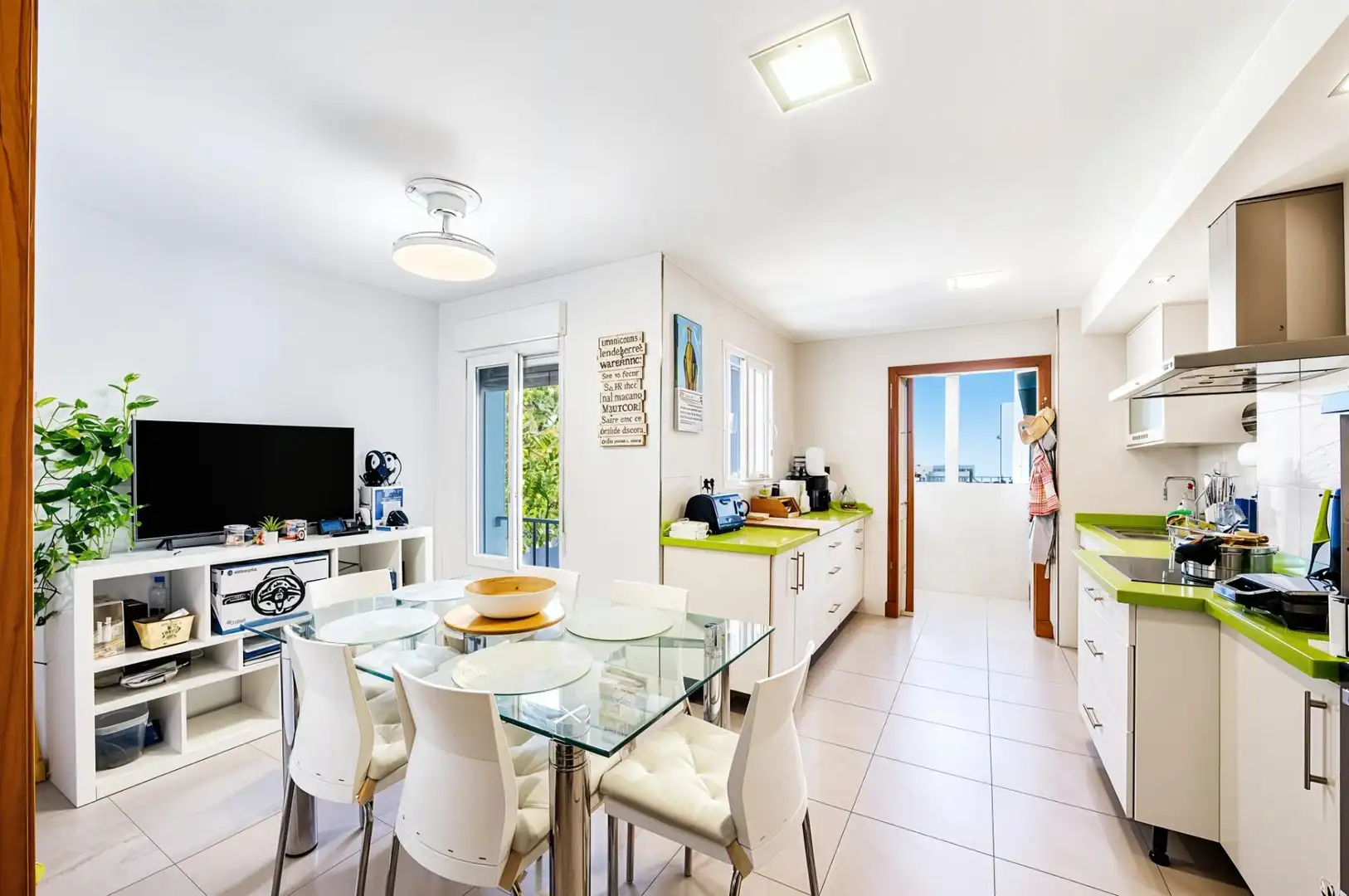 Kitchen of Flat for sale in Chiclana de la Frontera  with Air Conditioner