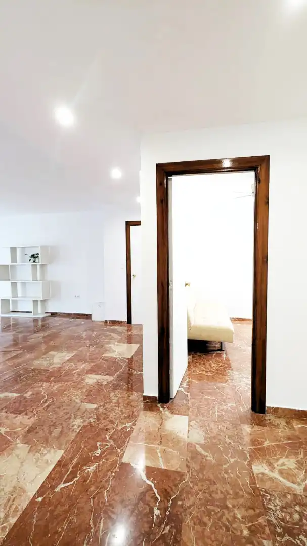 Flat with terrace to rent in Calle Santa Clotilde 33, imagen 5