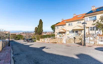 Exterior view of Single-family semi-detached for sale in Algete  with Heating, Private garden and Community pool