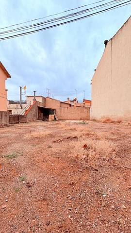 Terreno residencial en Venta en Poble - Casc Antic