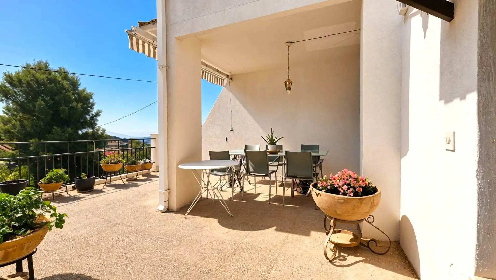 Terrassa de Casa adosada en venda en Riudecols amb Piscina comunitària