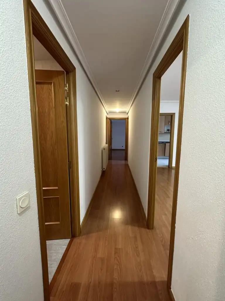 Piso en venta en  Logroño con Calefacción, Parquet y Terraza
