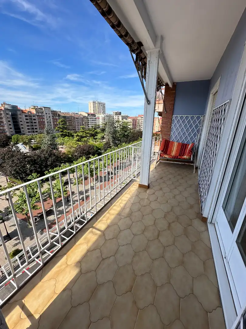 Terraza de Piso en venta en  Logroño con Calefacción, Parquet y Terraza