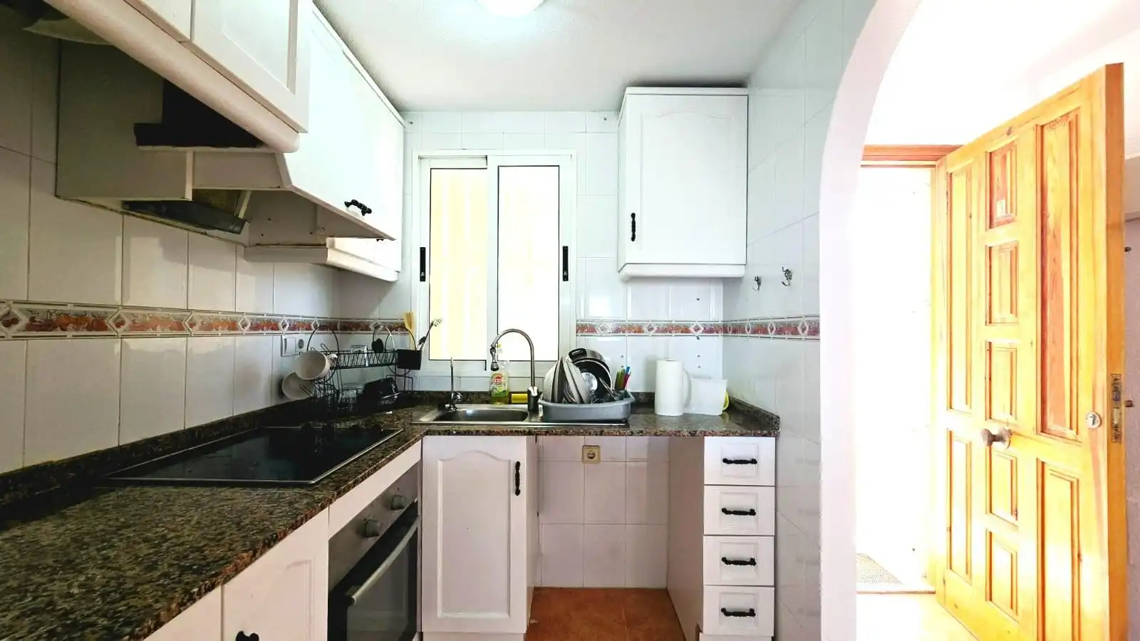Küche von Wohnung zum Verkauf in Torrevieja mit Terrasse, Möbliert und Gemeinschaftspool