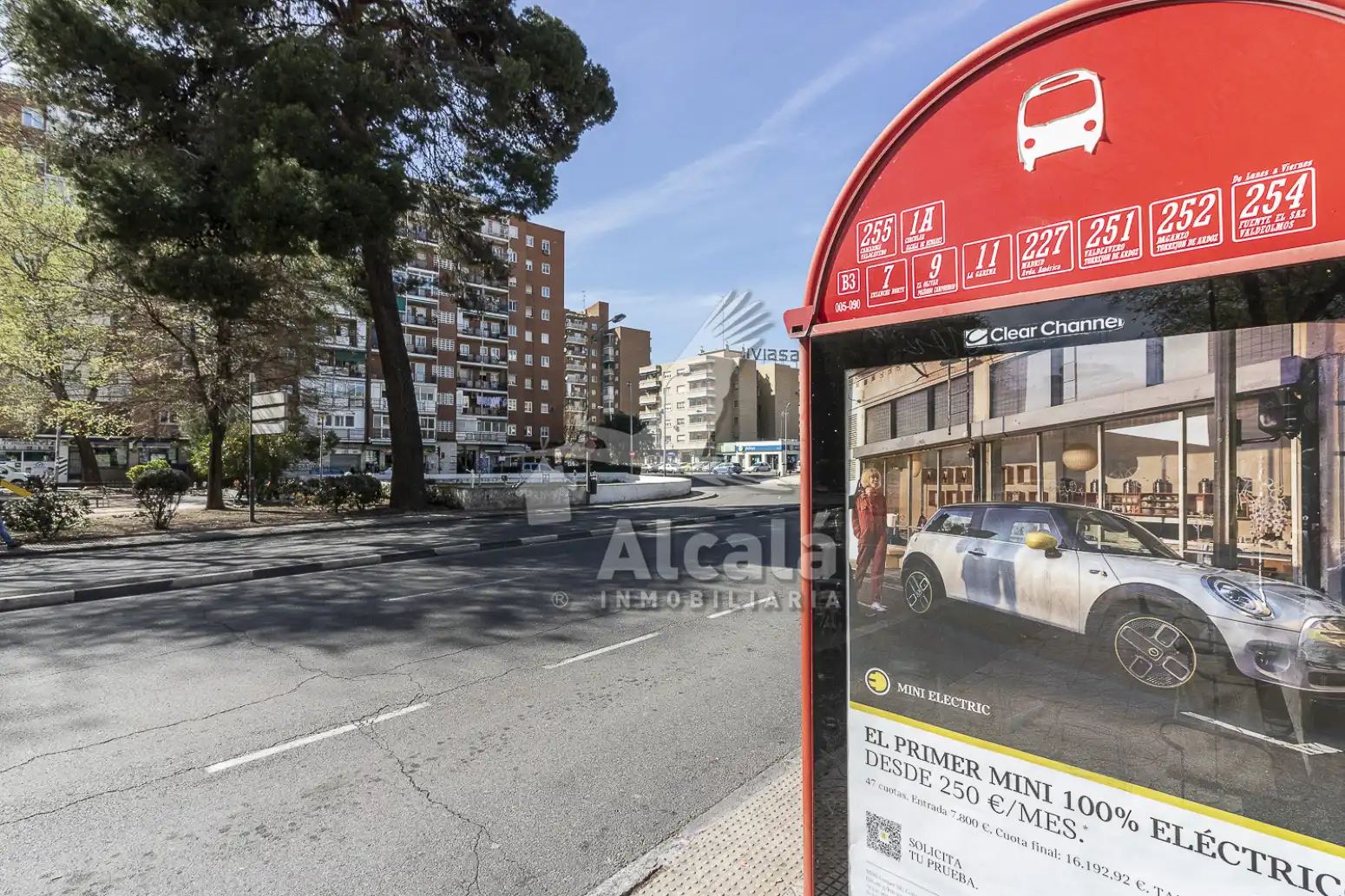 Exterior view of Houses for sale in Alcalá de Henares  with Air Conditioner, Heating and Parquet flooring