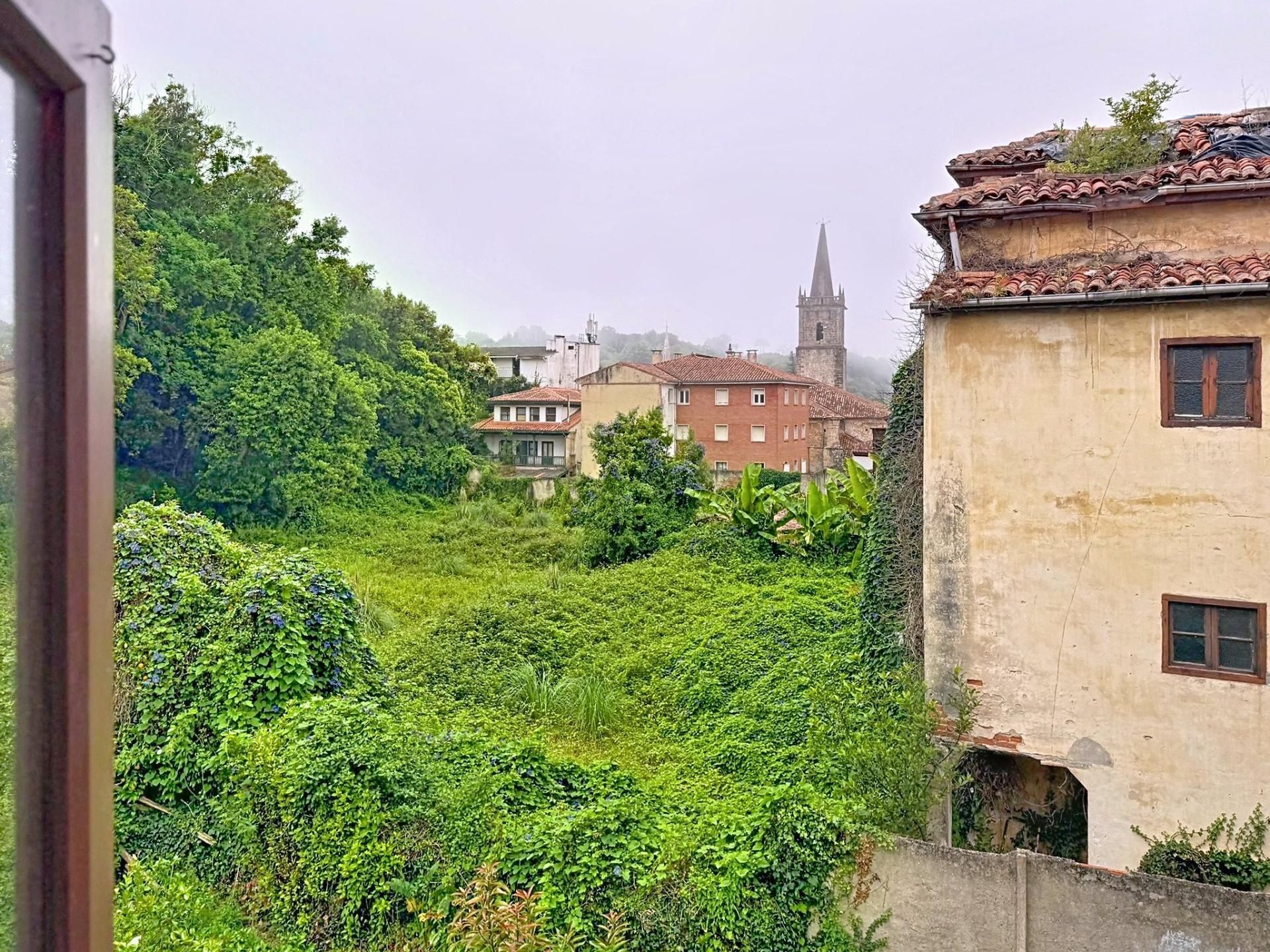 Exterior view of Single-family semi-detached for sale in Comillas (Cantabria)