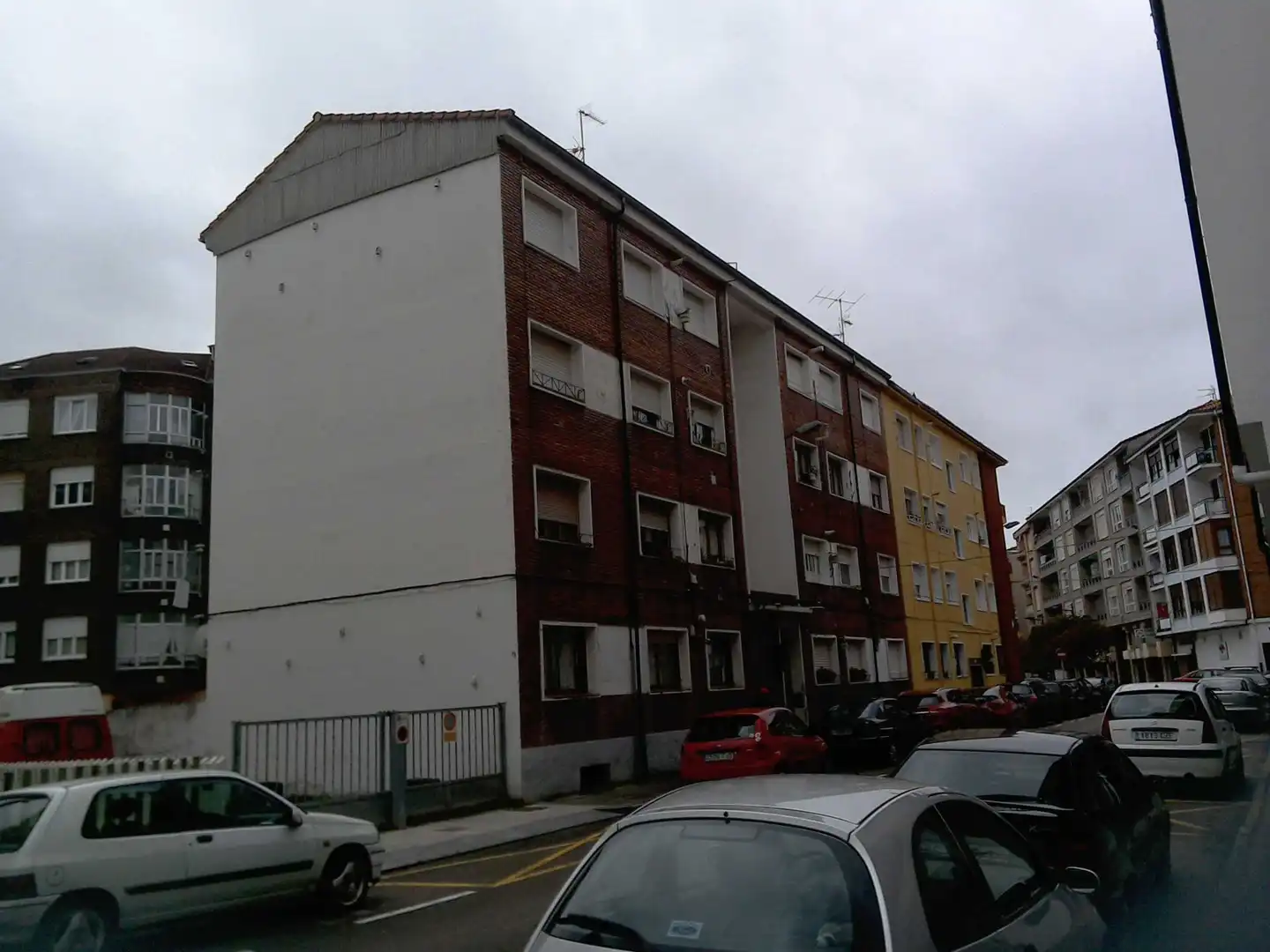 Vista exterior de Piso en venta en Santoña