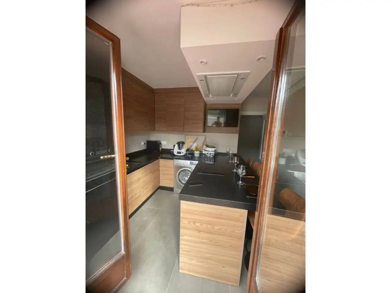 Cocina de Ático de alquiler en Oviedo  con Calefacción, Parquet y Terraza