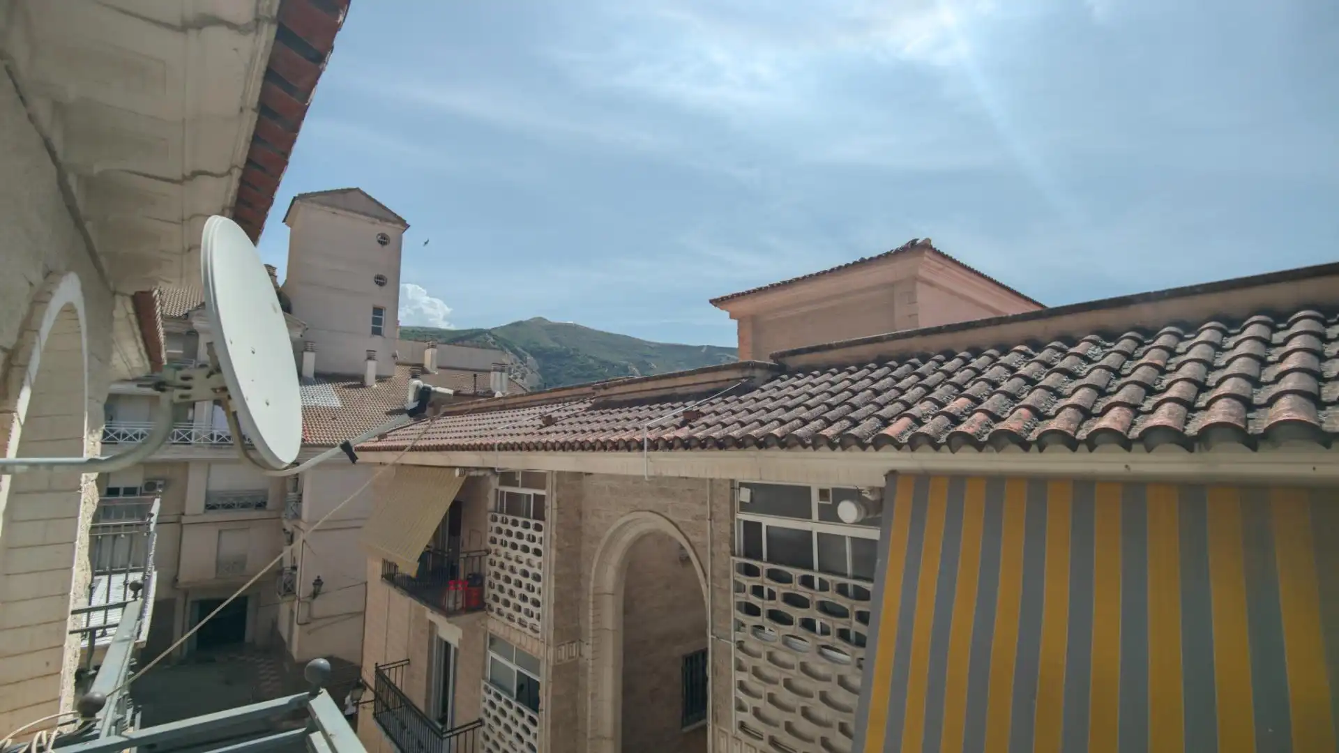 Exterior view of Flat for sale in Cenes de la Vega  with Air Conditioner, Heating and Balcony
