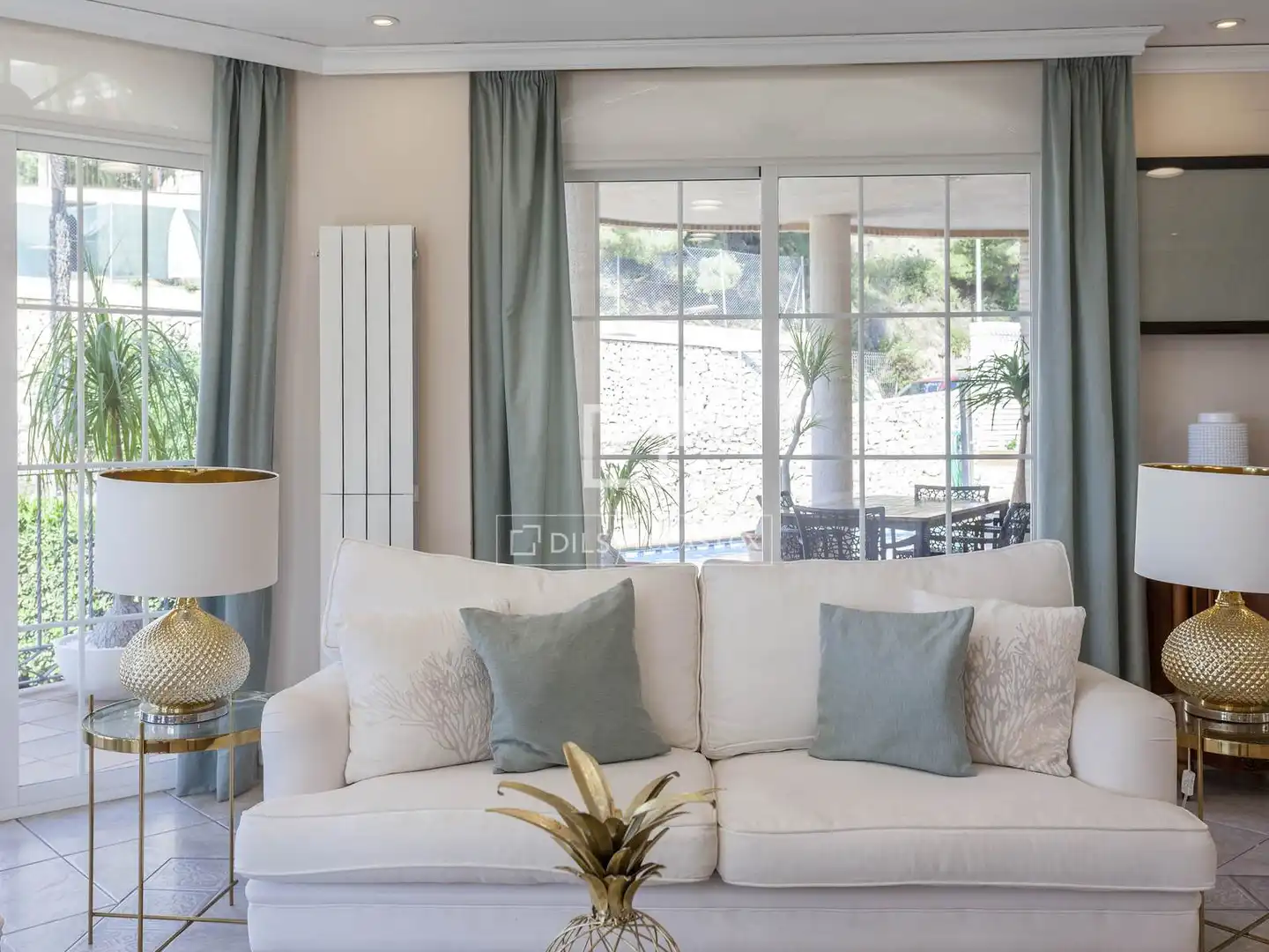 Sala d'estar de Casa o xalet en venda en Cullera amb Aire condicionat, Calefacció i Jardí privat