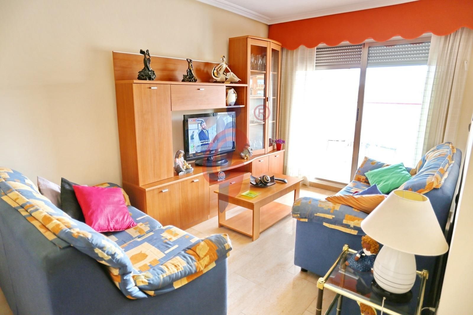 Sala d'estar de Àtic en venda en Guardamar del Segura amb Calefacció i Terrassa