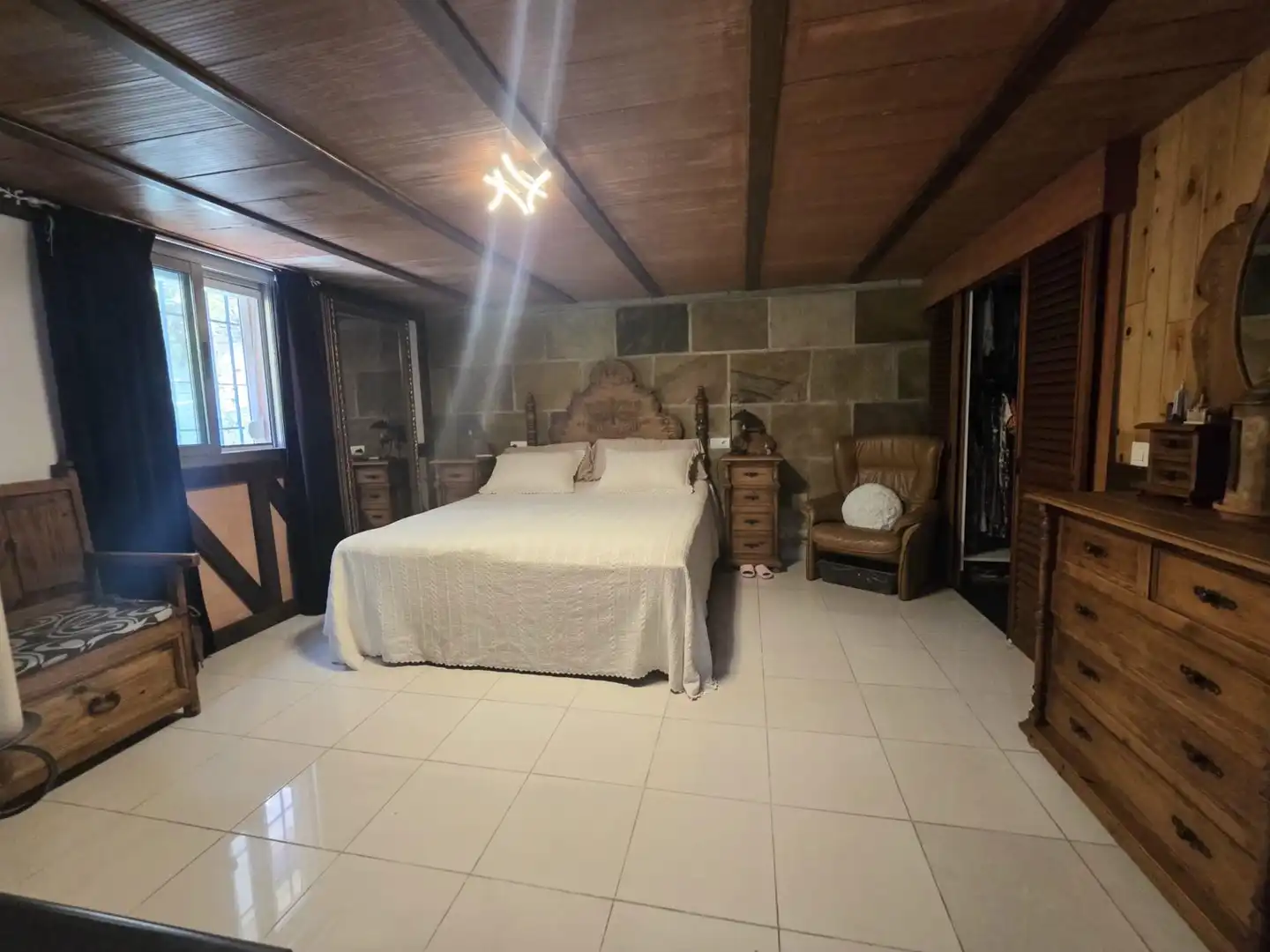 Dormitori de Casa o xalet en venda en Rincón de la Victoria amb Aire condicionat, Jardí privat i Terrassa